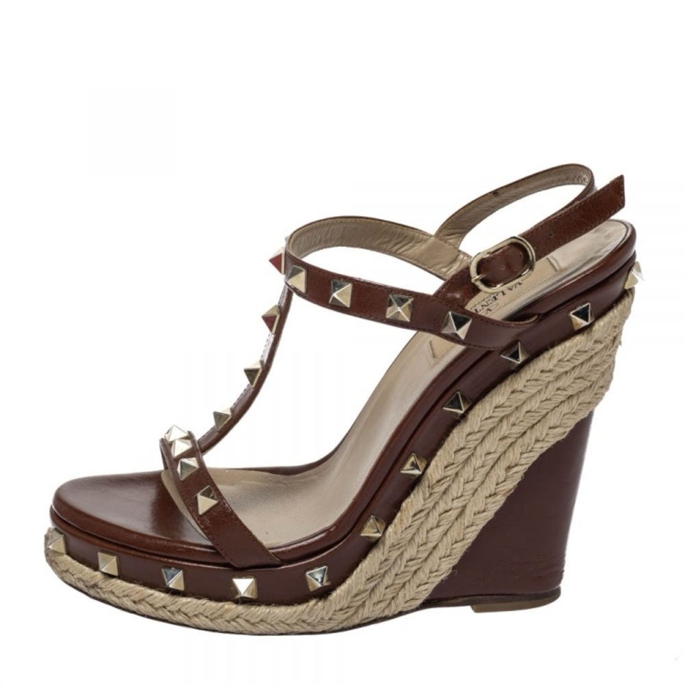 🤎 Valentino Brown Studded Wedge Sandals